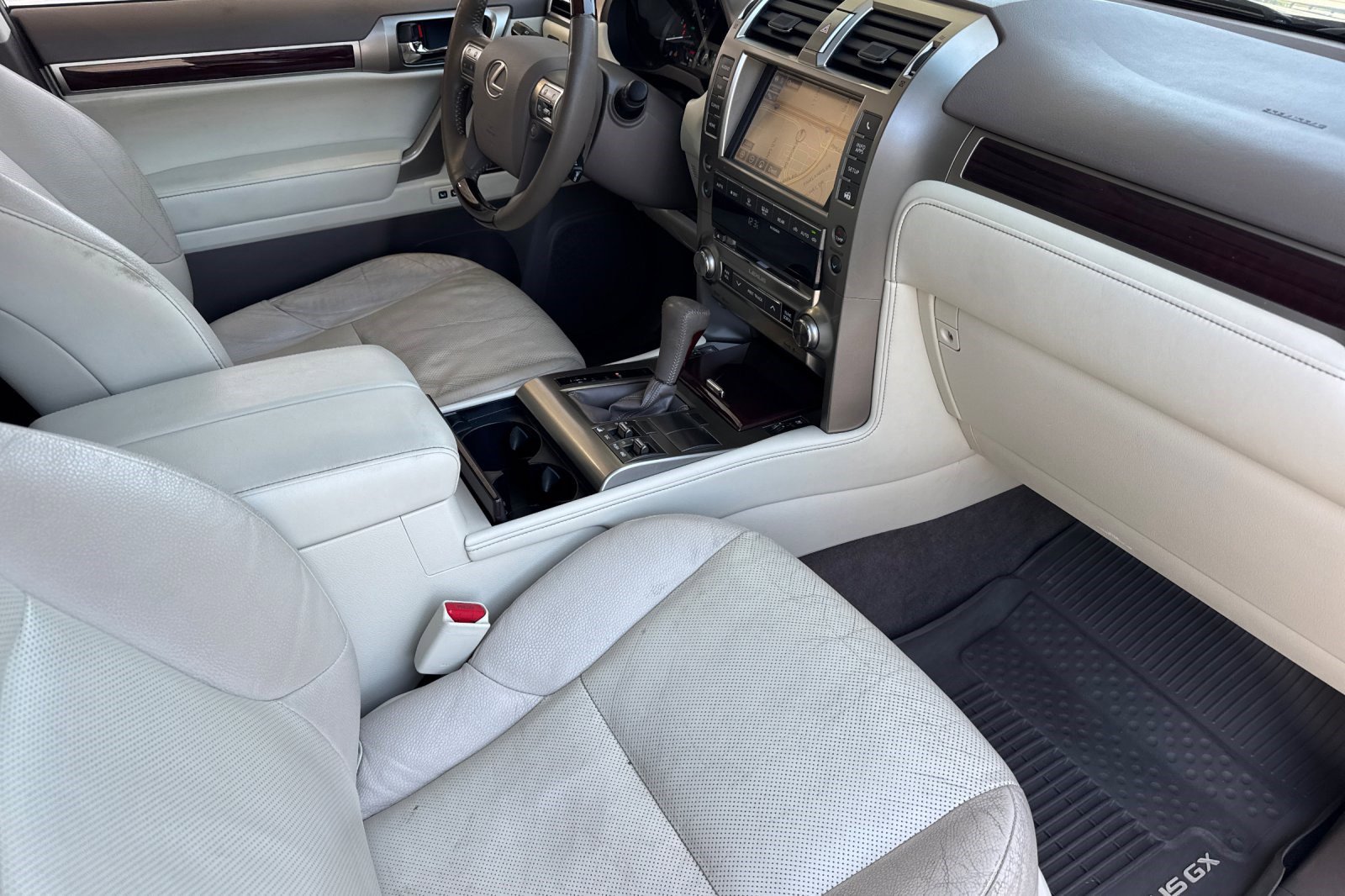 Used 2019 Lexus GX 460 Premium w/ Premium Package AWD/4WD image 20