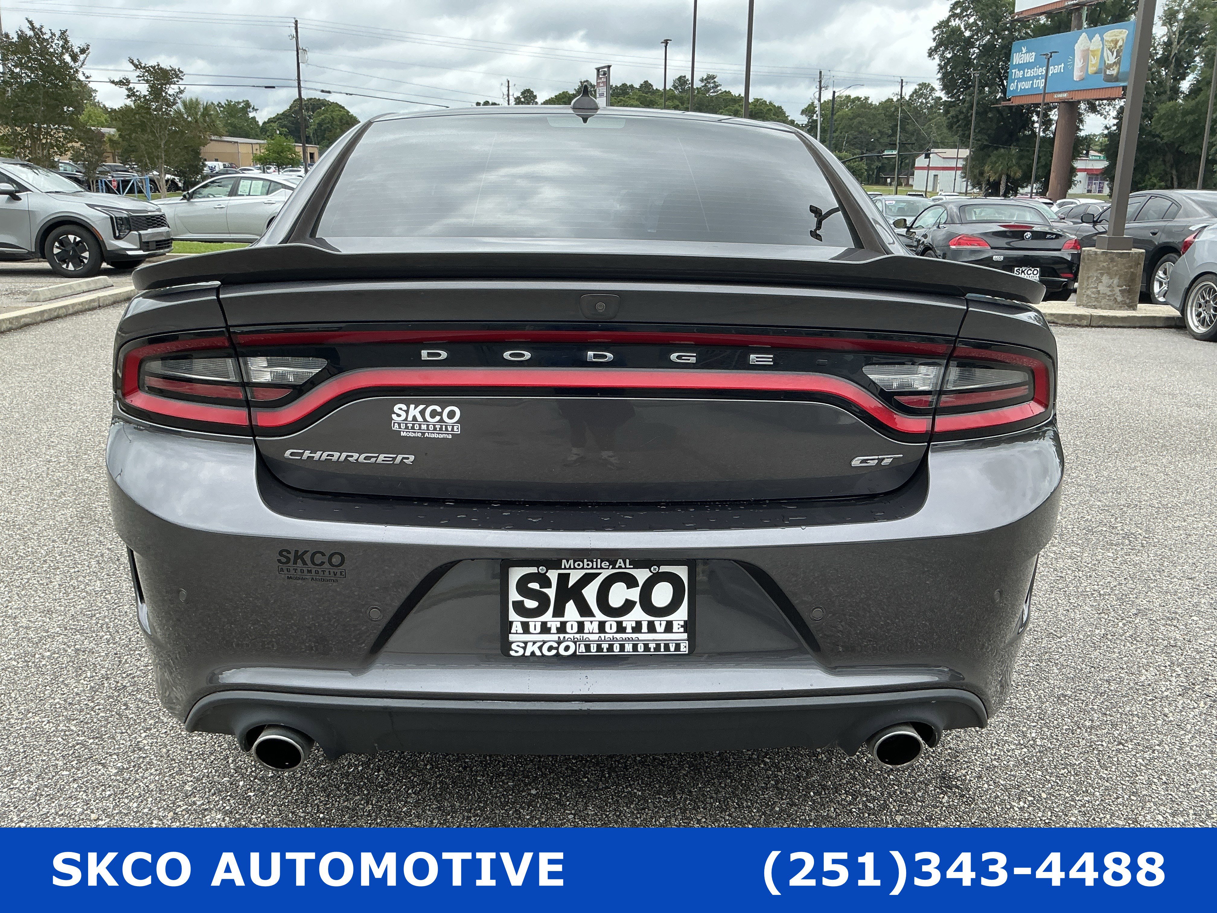 Used 2019 Dodge Charger GT RWD image 4