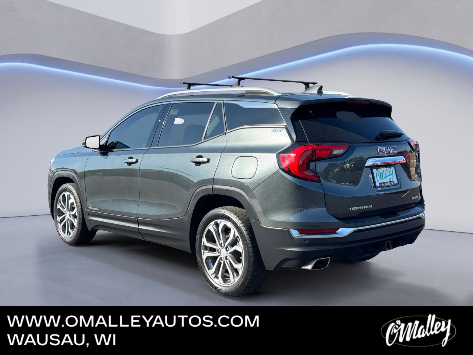 Used 2020 GMC Terrain SLT w/ Preferred Package image 3