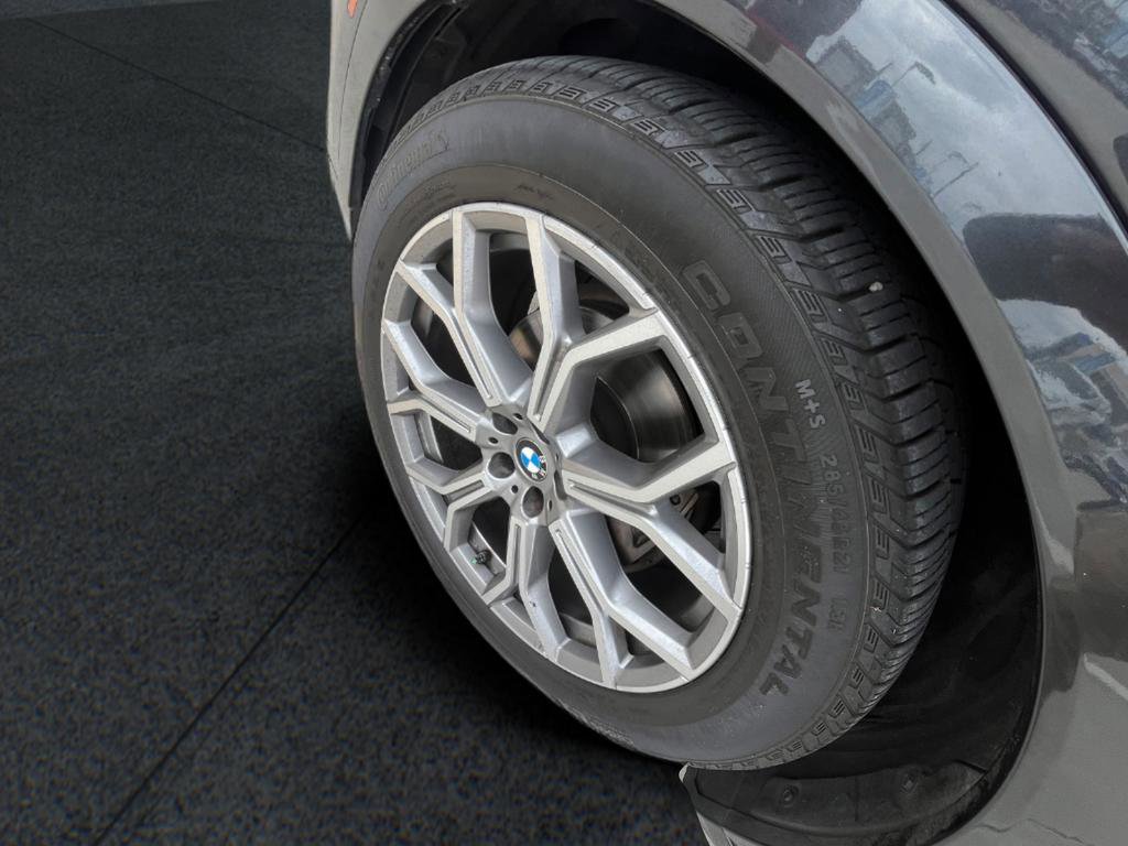 Used 2022 BMW X7 xDrive40i image 42