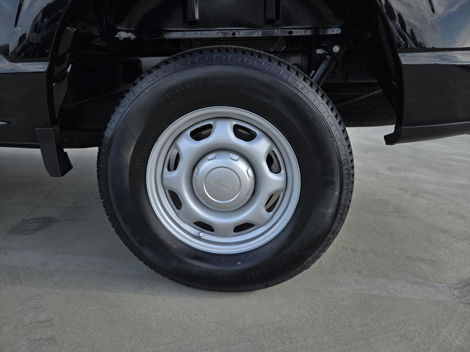 Used 2024 Ford F150 XL image 33