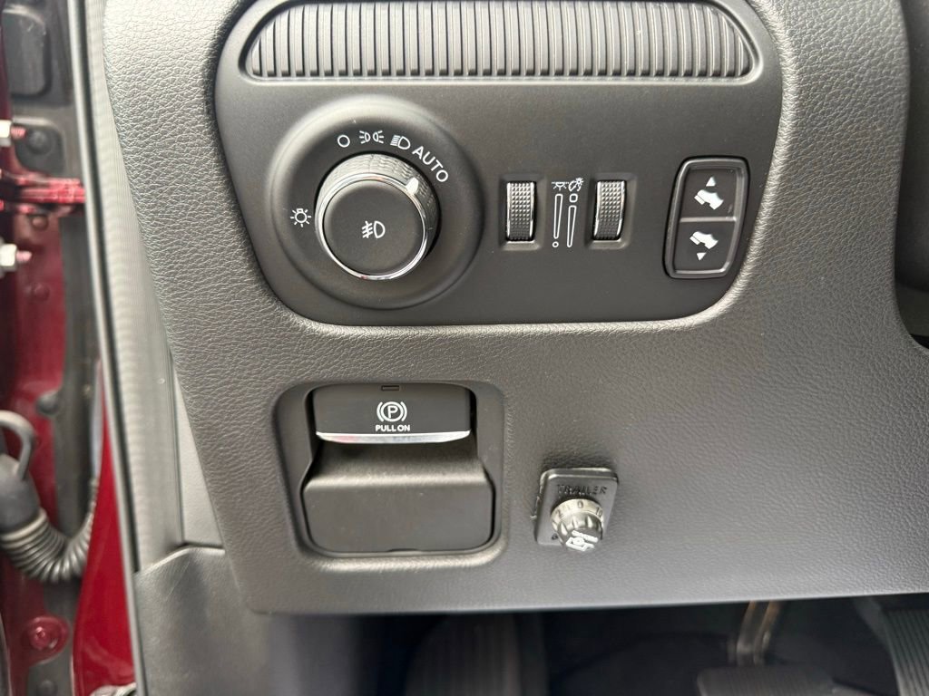 Used 2022 Jeep Wagoneer Series II w/ Premium Group I image 18