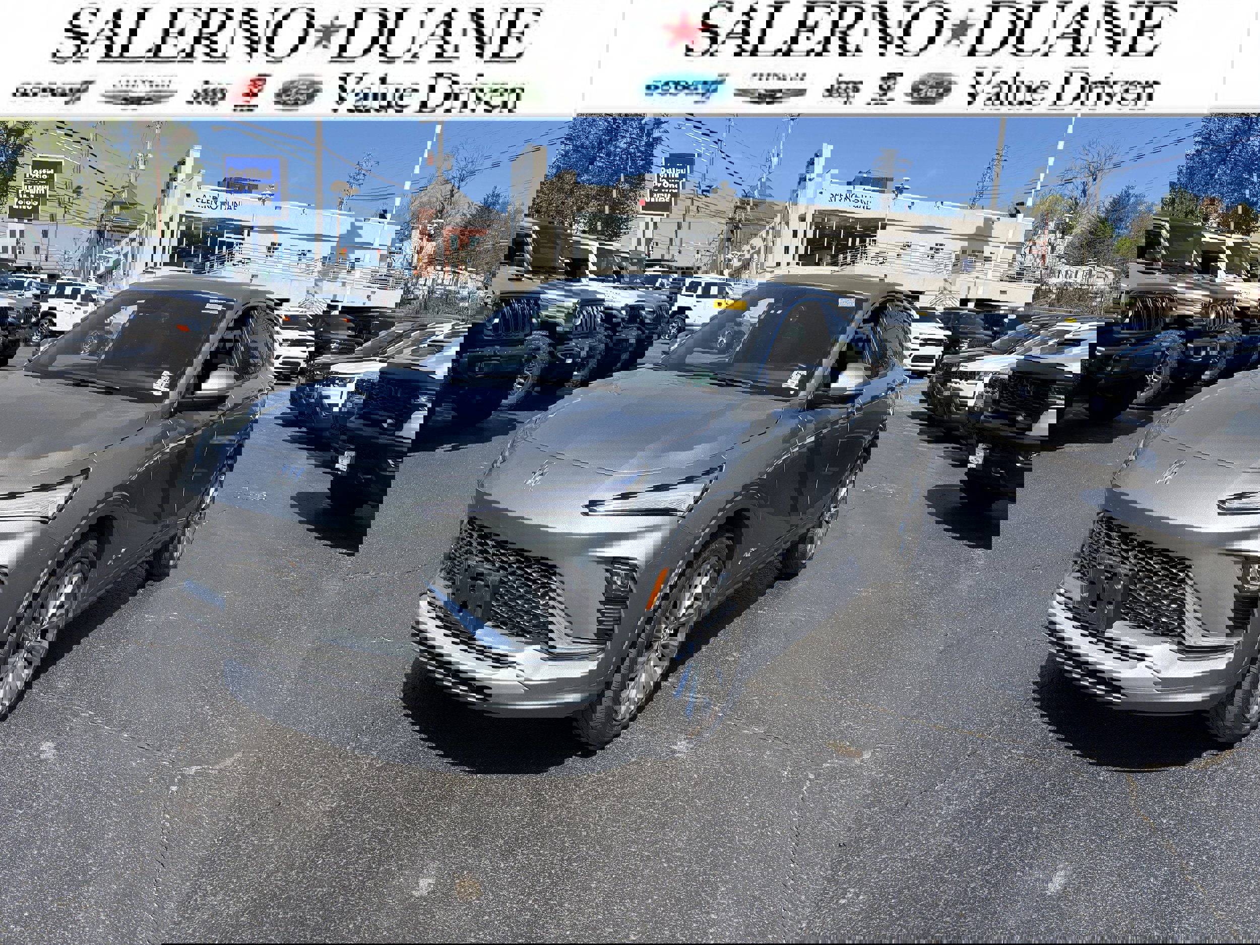 Used 2024 Buick Envista Avenir image 1