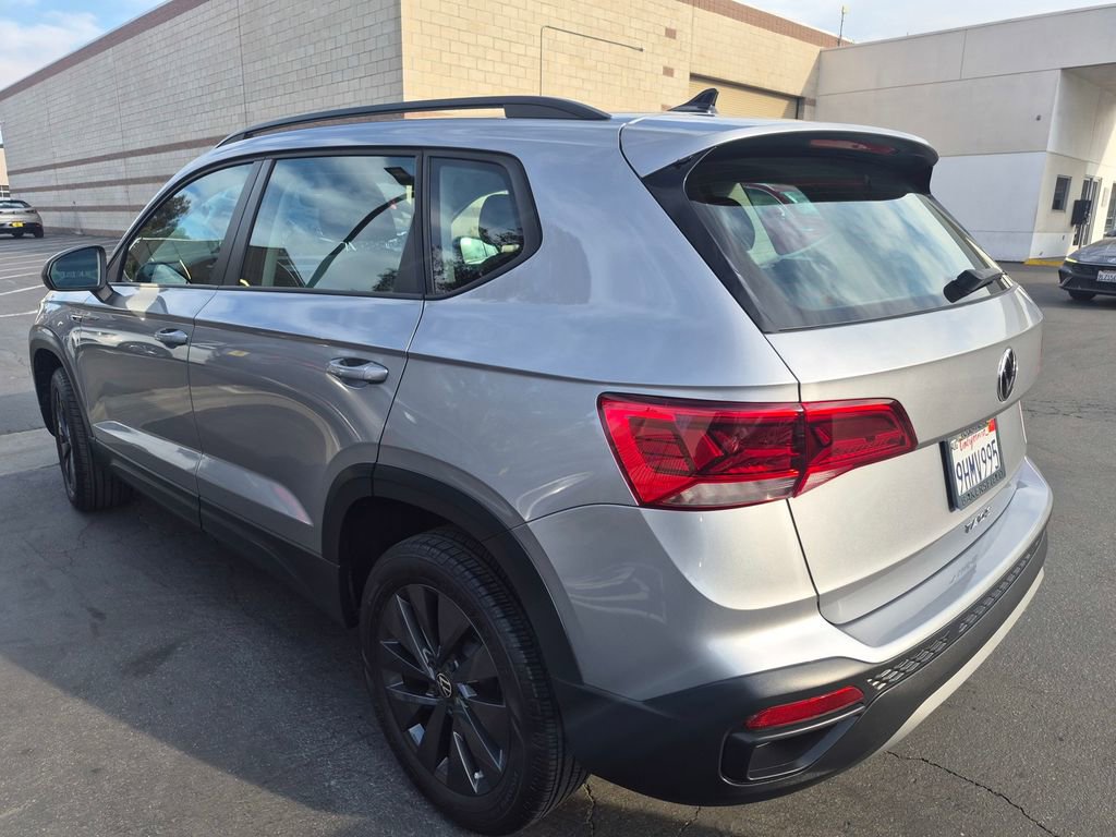 Certified 2023 Volkswagen Taos S FWD image 6