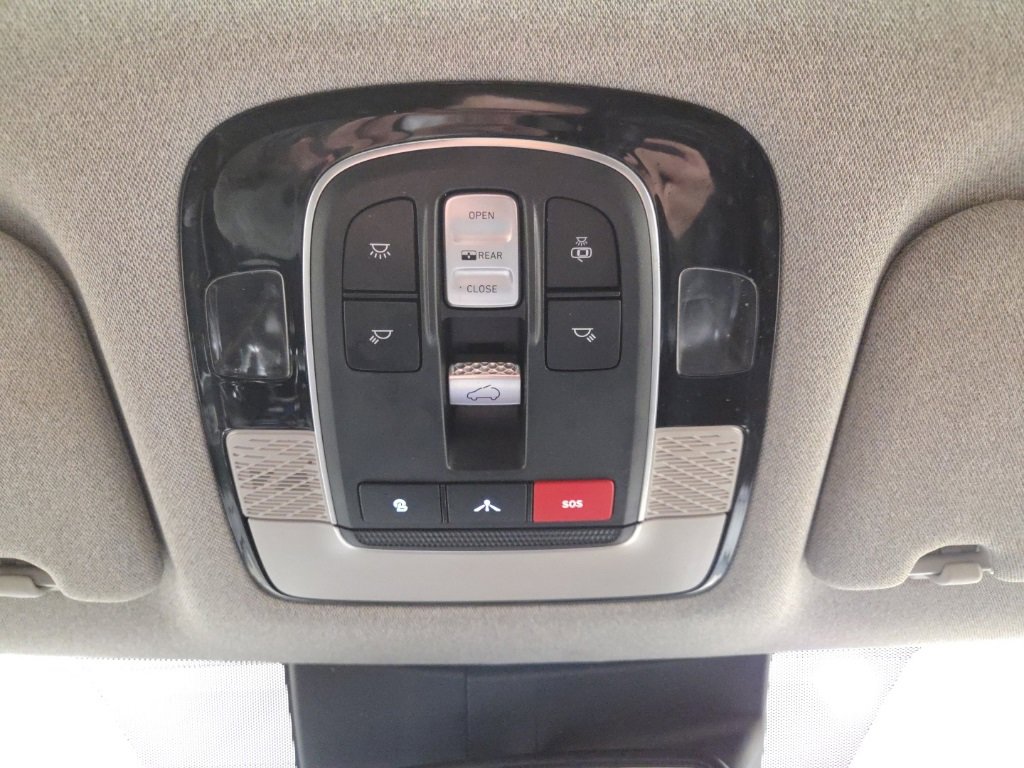 Used 2022 Hyundai Palisade Limited image 30