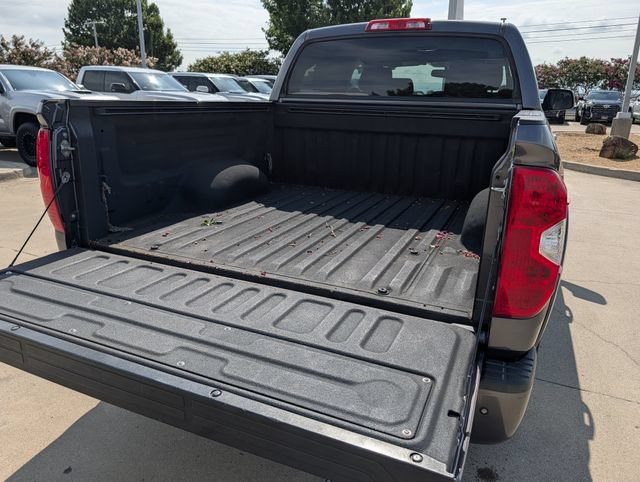 Used 2017 Toyota Tundra Limited w/ Limited Premium Package RWD image 27