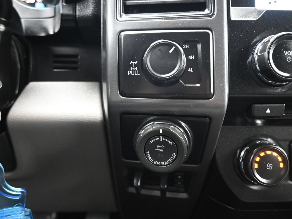 Used 2017 Ford F150 XLT w/ Equipment Group 301A Mid AWD/4WD image 22