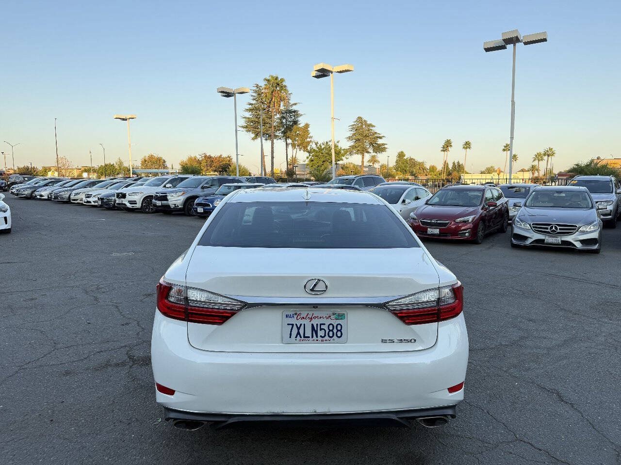 Used 2017 Lexus ES 350 FWD image 7