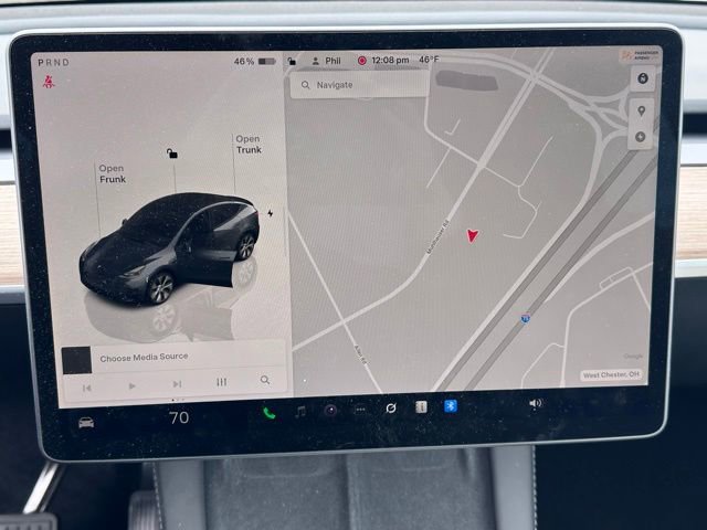 Used 2023 Tesla Model Y Long Range image 13