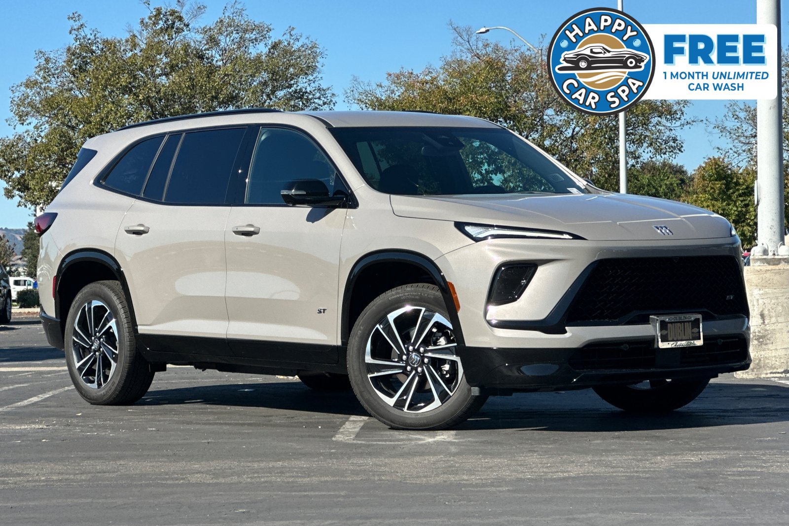 Used 2026 Buick Enclave Sport Touring FWD image 1