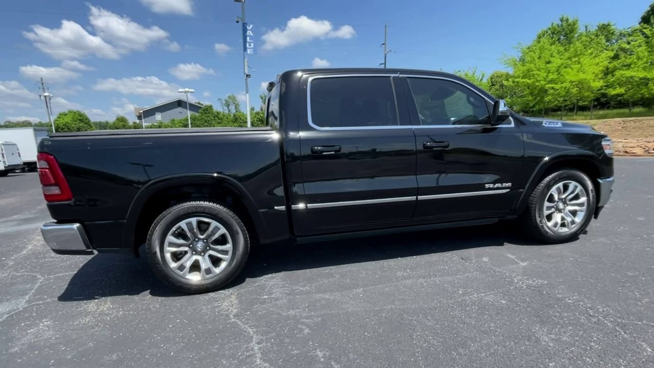 Used 2023 RAM 1500 Limited AWD/4WD image 9