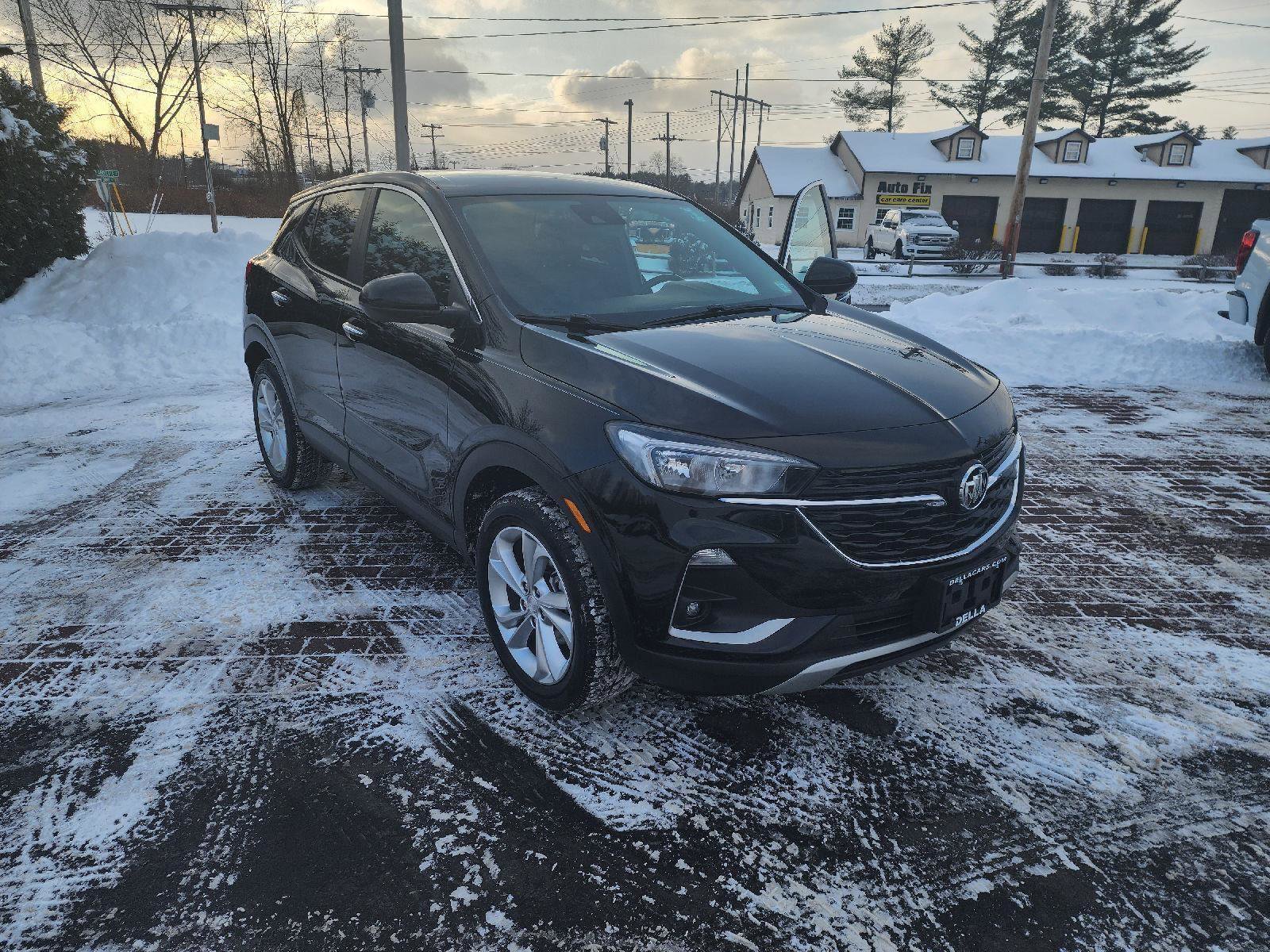 Used 2023 Buick Encore GX Preferred w/ Cold Weather Comfort Package image 8