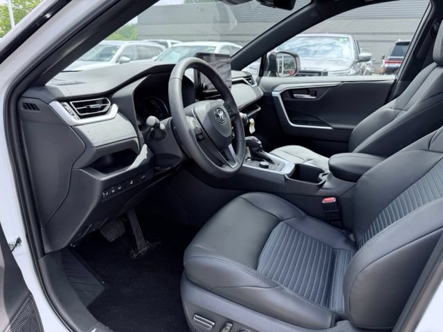 Used 2024 Toyota RAV4 XSE w/ Weather Package AWD/4WD image 21
