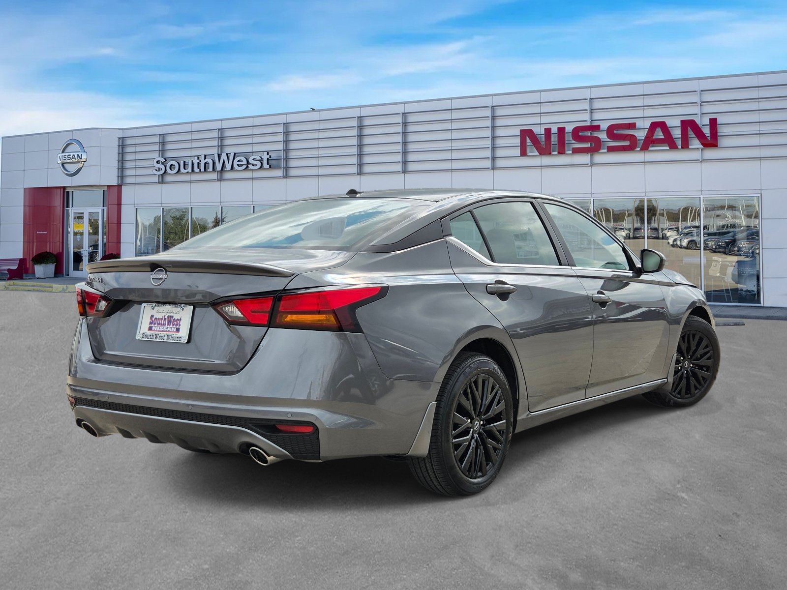 New 2026 Nissan Altima 2.5 SV FWD image 5