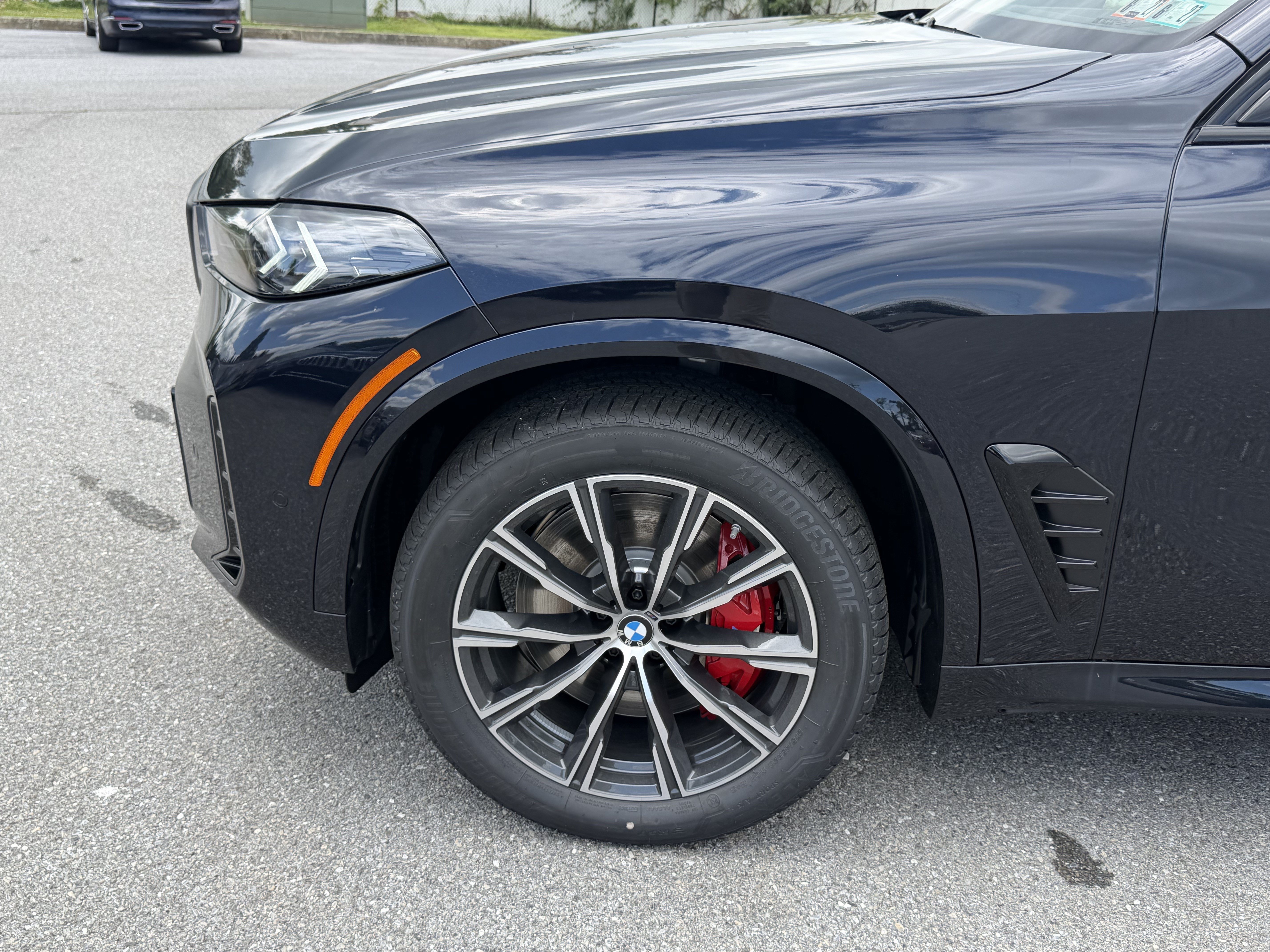 New 2026 BMW X5 M60i AWD/4WD image 8