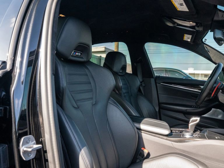 Used 2021 BMW M5 w/ Executive Package image 39