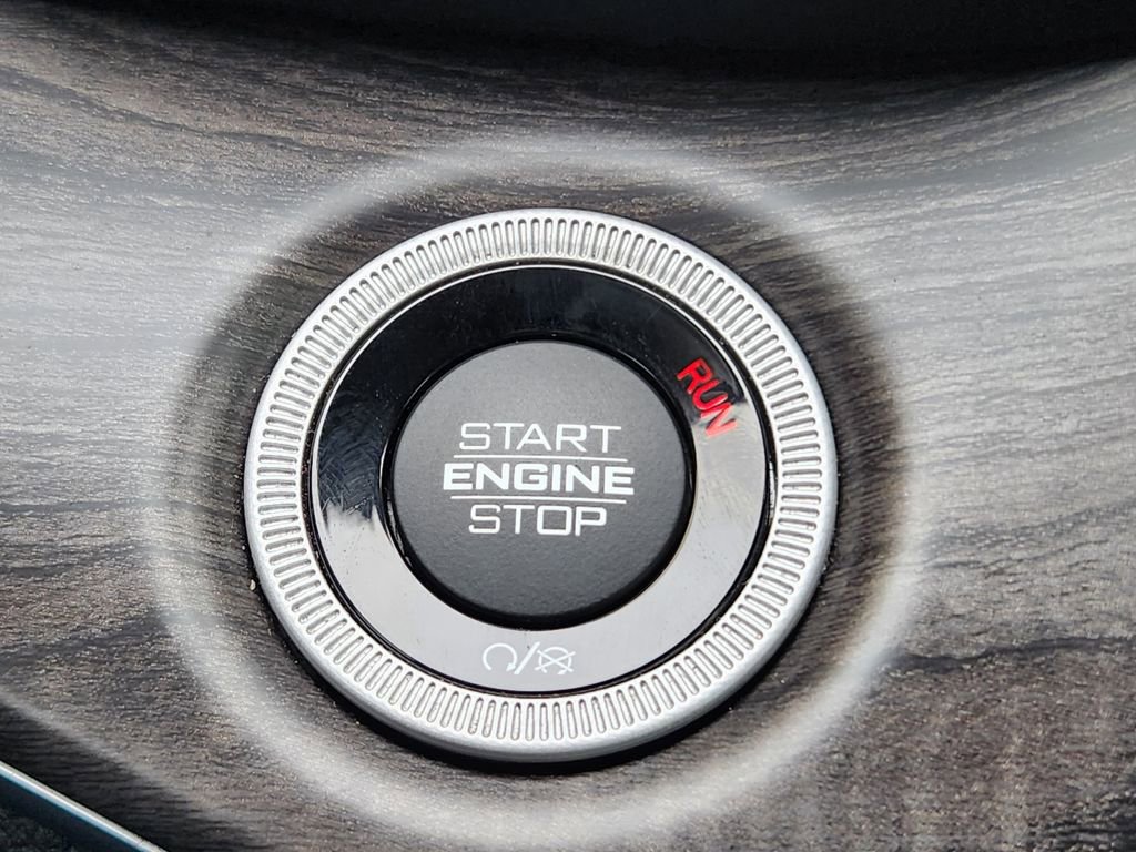 Used 2022 Jeep Grand Cherokee Overland image 22