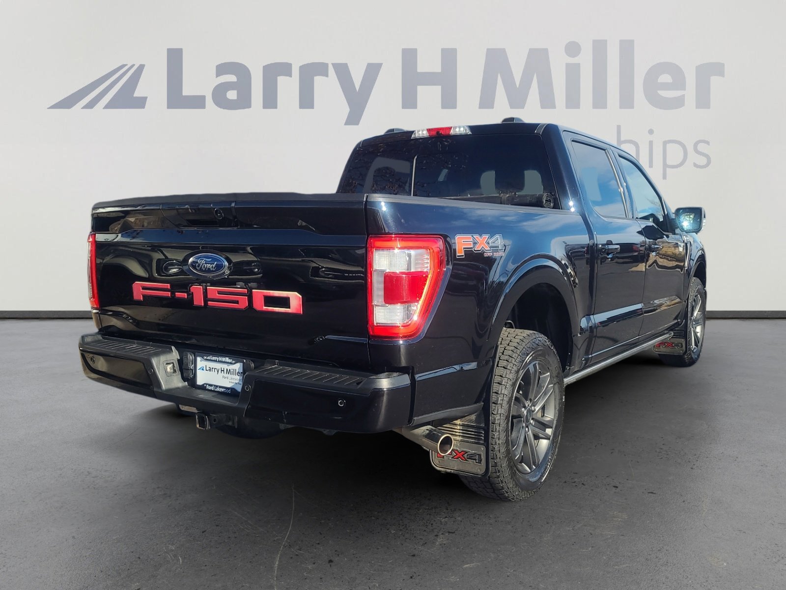 Certified 2022 Ford F150 Lariat w/ Equipment Group 502A High image 5