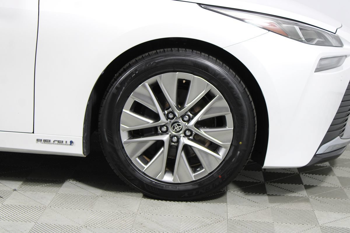 Used 2021 Toyota Mirai w/ Advanced Technology Package RWD image 36