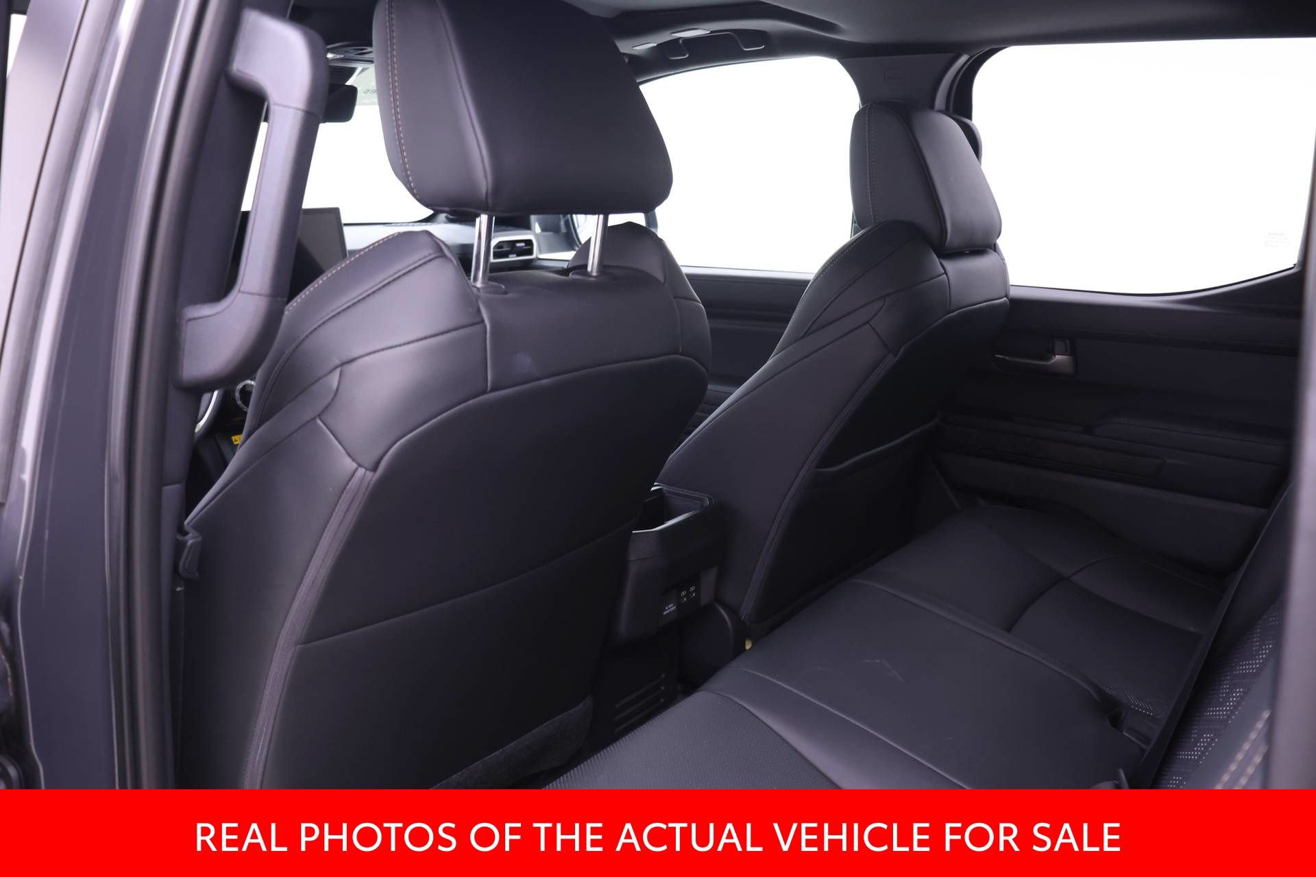 Certified 2024 Toyota Tacoma Limited w/ Limited Package (LT) AWD/4WD image 11