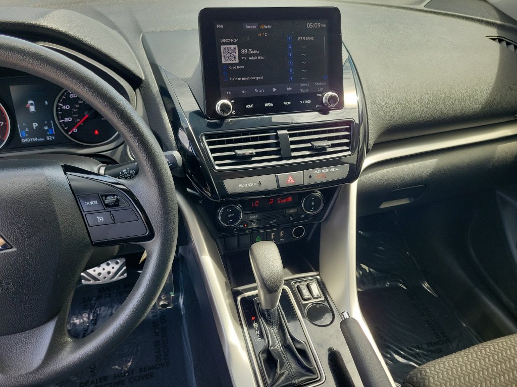 Used 2022 Mitsubishi Eclipse Cross LE FWD image 21