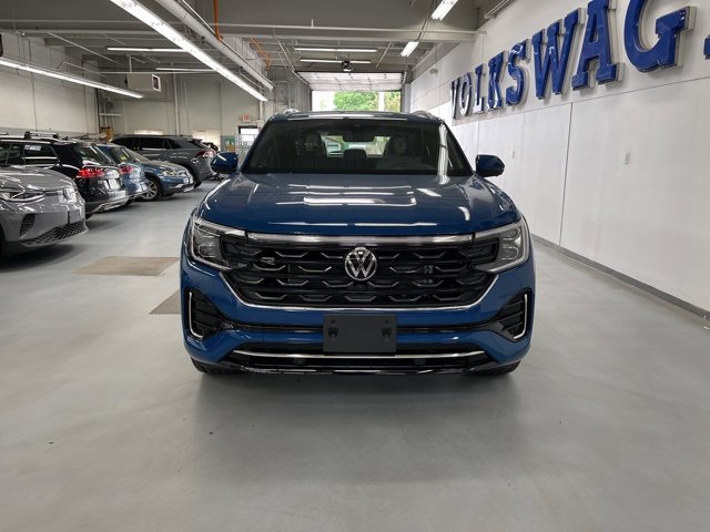 New 2025 Volkswagen Atlas Cross Sport SEL Premium R-Line image 7