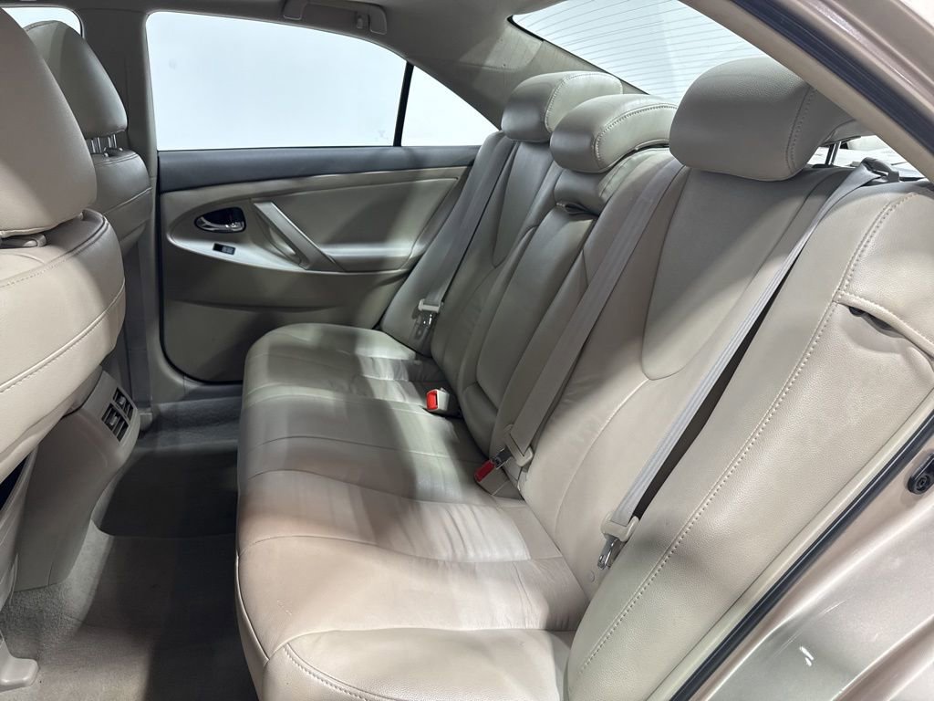 Used 2009 Toyota Camry Hybrid image 28