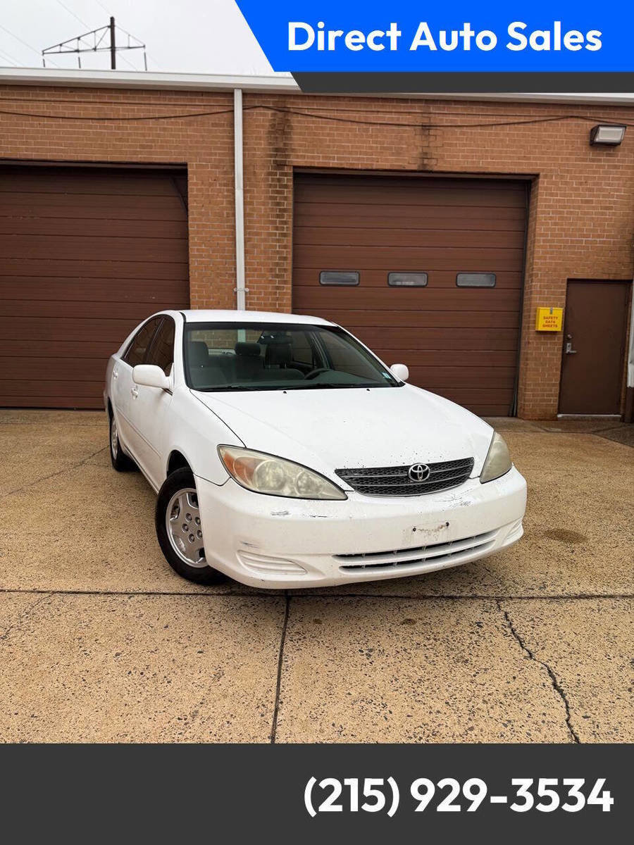 Used 2003 Toyota Camry LE FWD image 1