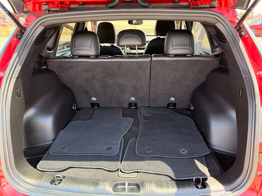 Used 2025 Jeep Compass Limited AWD/4WD image 29