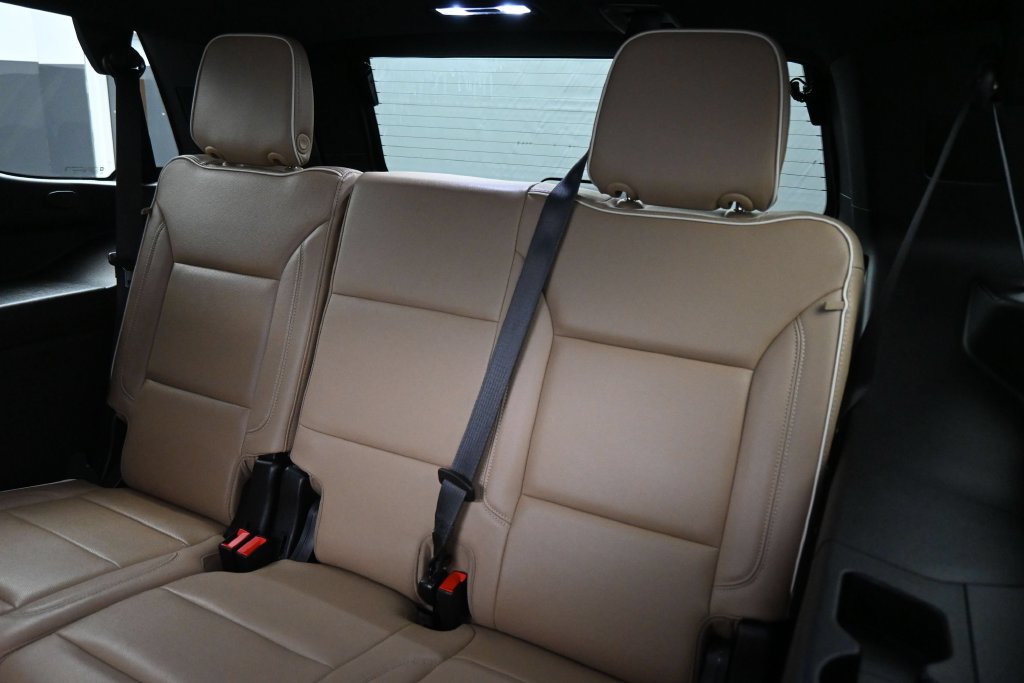 Used 2024 Chevrolet Tahoe Premier RWD image 19
