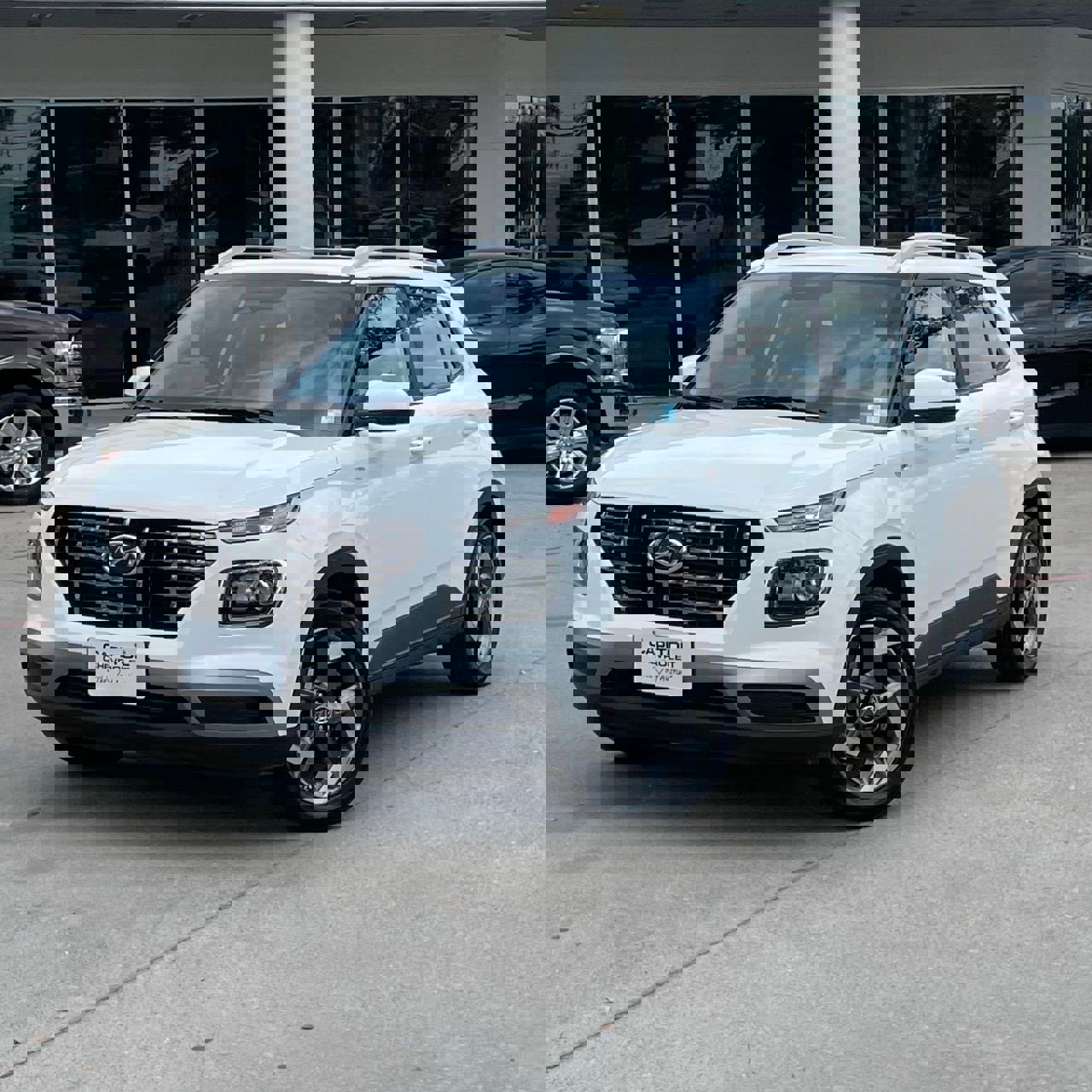 Used 2025 Hyundai Venue SEL FWD image 9