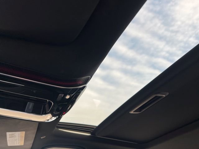 Used 2025 Mercedes-Benz C 300 4MATIC Sedan image 15