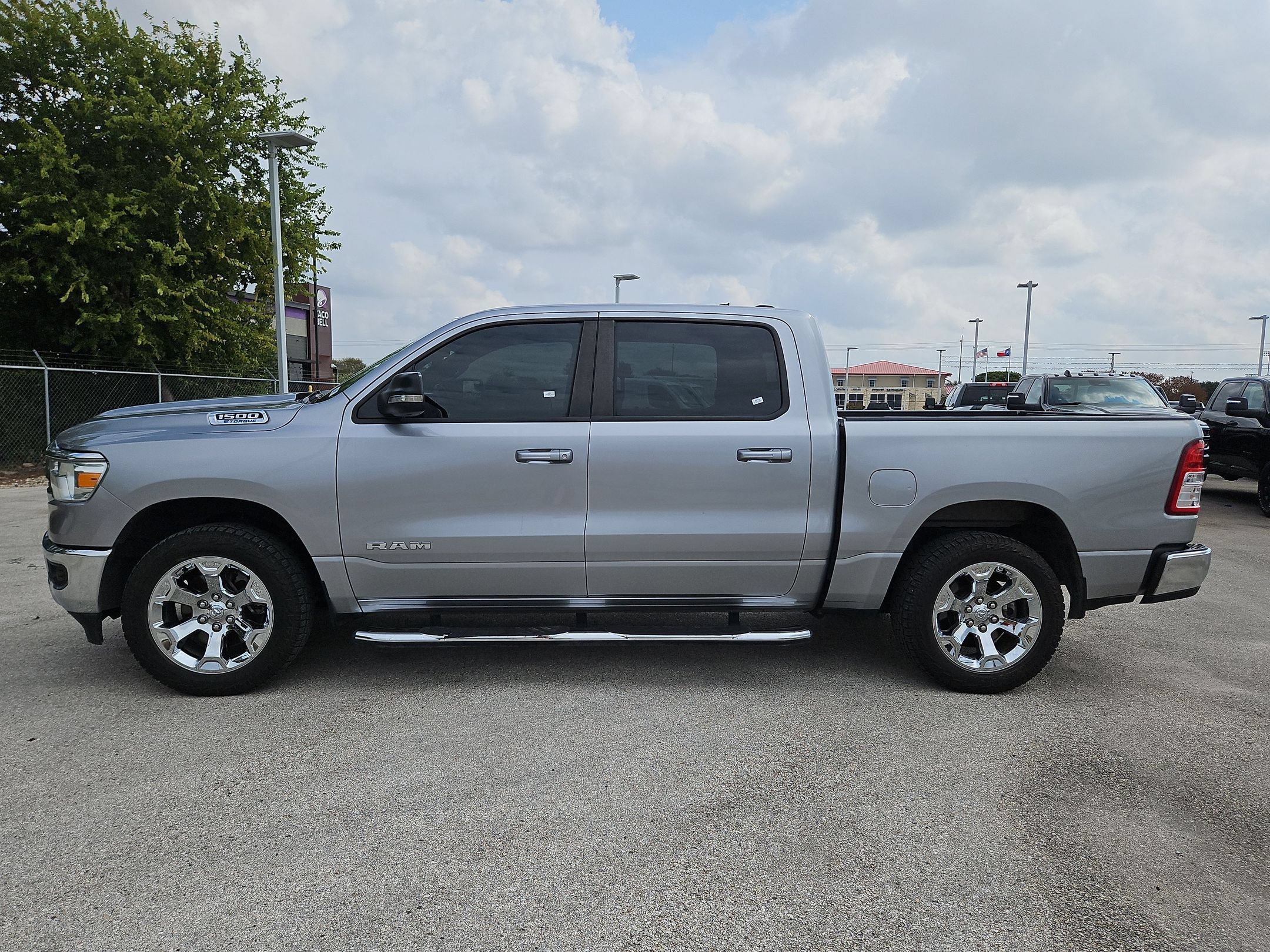 Used 2022 RAM 1500 Lone Star AWD/4WD image 6