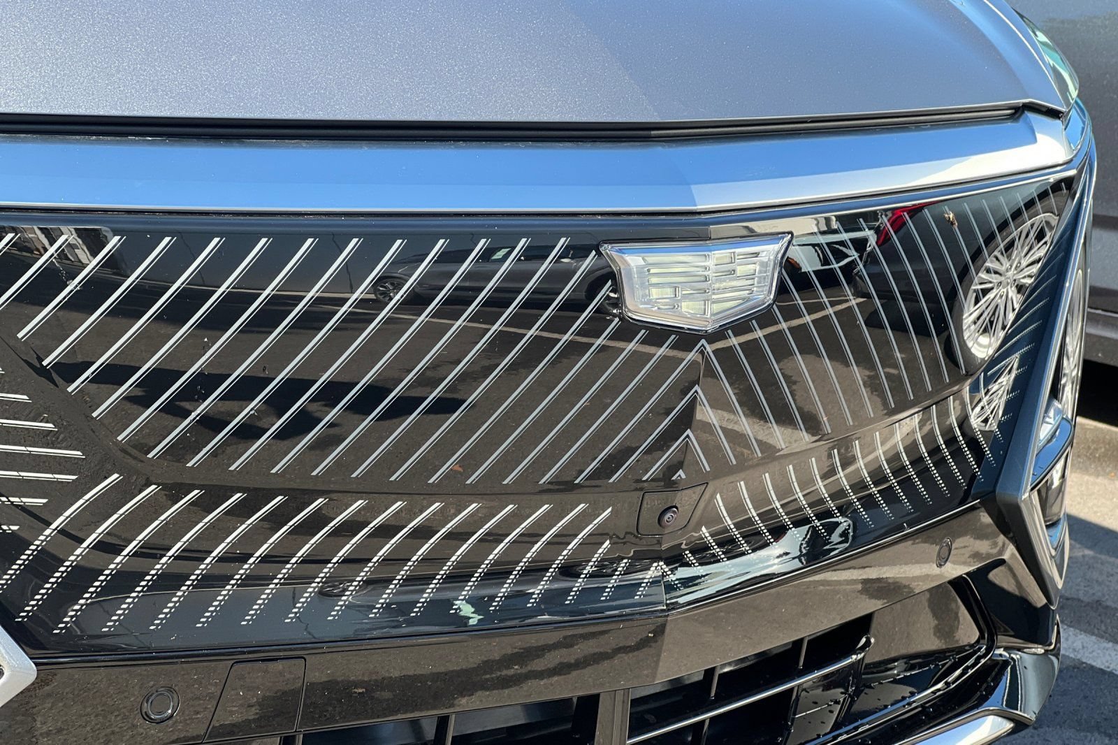 Used 2026 Cadillac Lyriq Luxury w/ LPO, Floor Liner Package RWD image 44