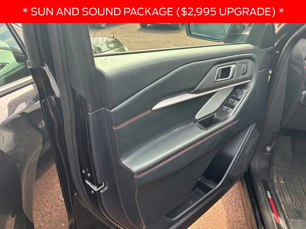 Used 2025 Ford Explorer ST w/ Sun And Sound Package AWD/4WD image 11