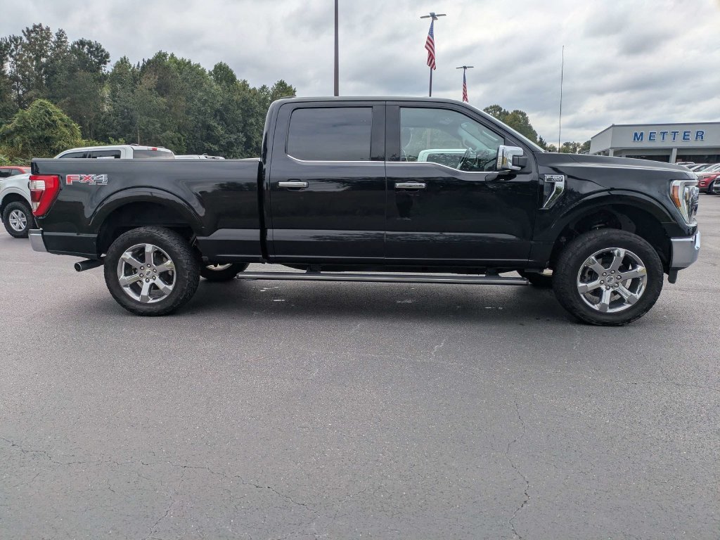 Used 2021 Ford F150 Lariat w/ Equipment Group 502A High AWD/4WD image 3