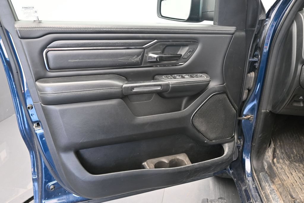 Used 2022 RAM 1500 Limited w/ Body-Colour Bumper Group AWD/4WD image 18