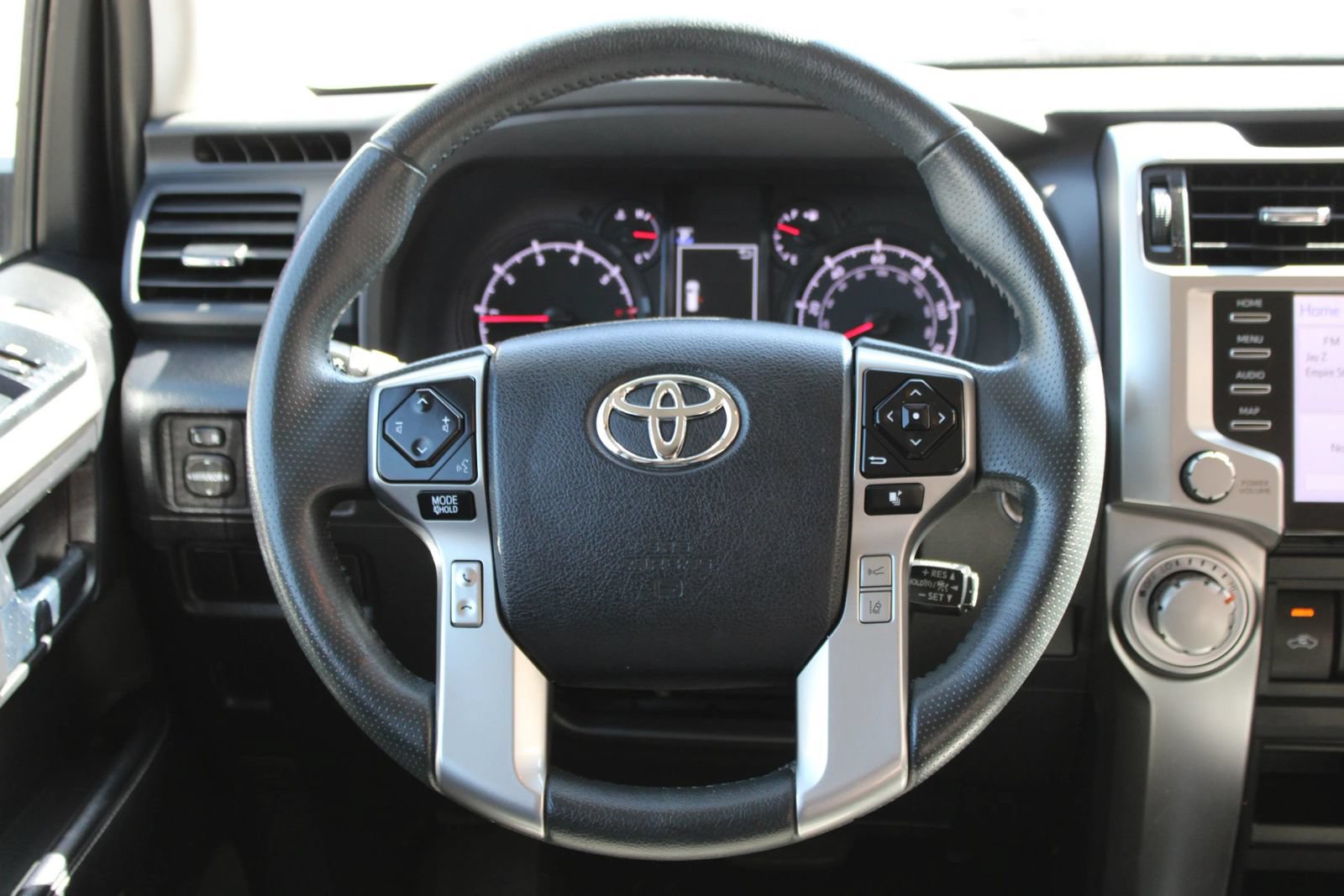 Used 2024 Toyota 4Runner SR5 RWD image 24