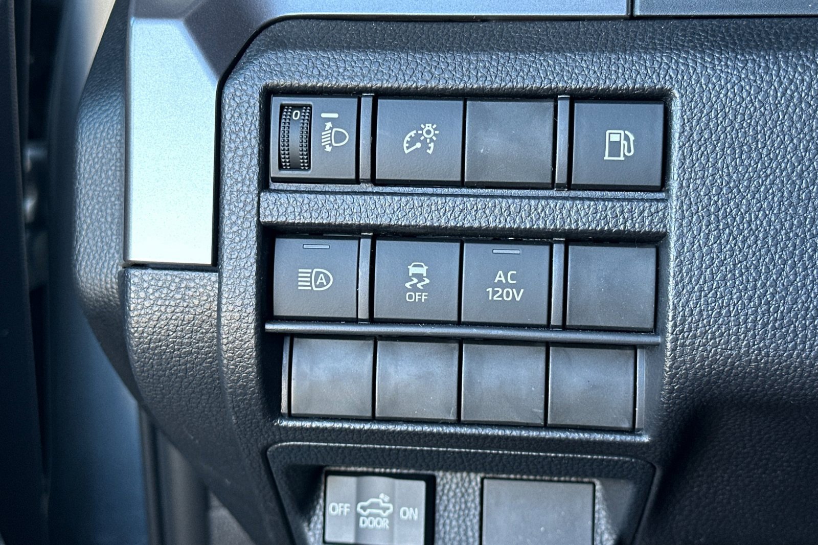 New 2025 Toyota Tacoma TRD Off-Road image 29