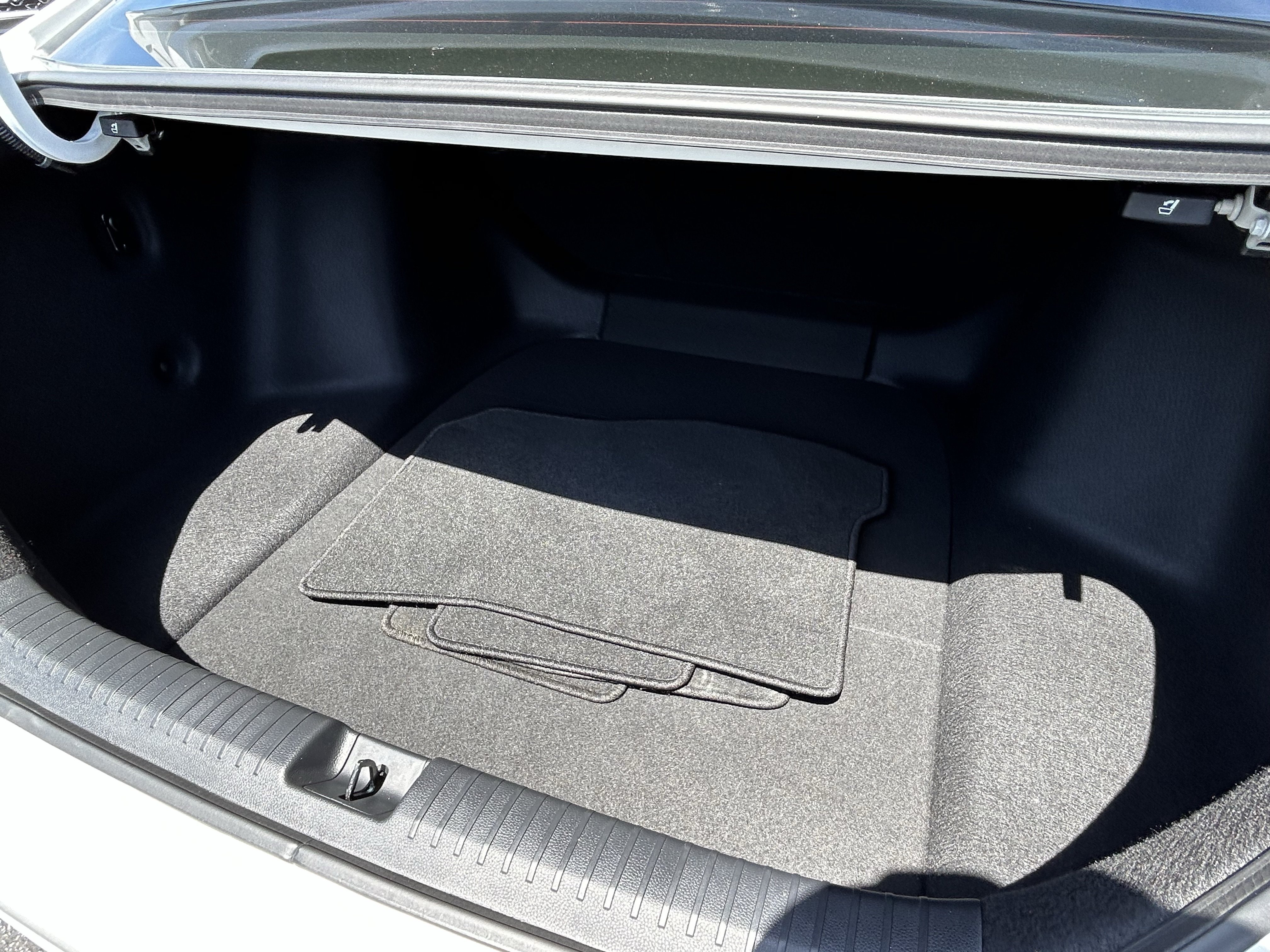 Certified 2025 Honda Accord SE image 12