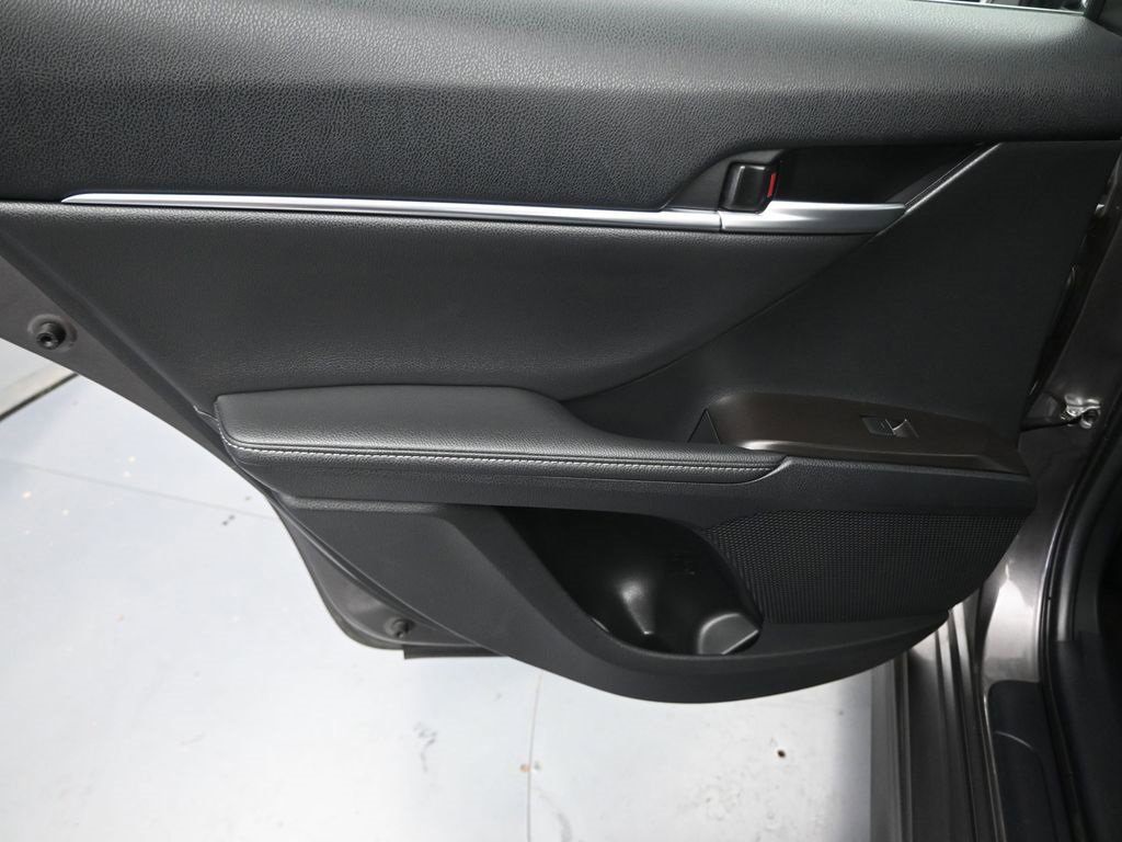 Used 2024 Toyota Camry XSE image 24