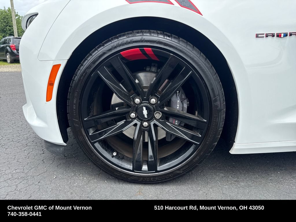 Used 2018 Chevrolet Camaro SS w/ Redline Edition RWD image 30