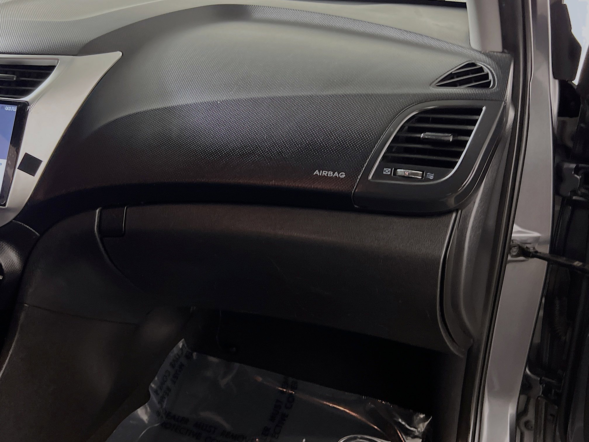 Used 2012 Hyundai Accent GS image 33