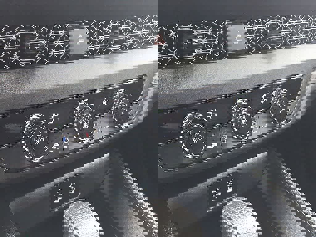 Certified 2024 Honda Accord LX image 19