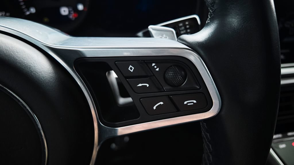 Used 2020 Porsche Panamera 4 AWD/4WD image 26