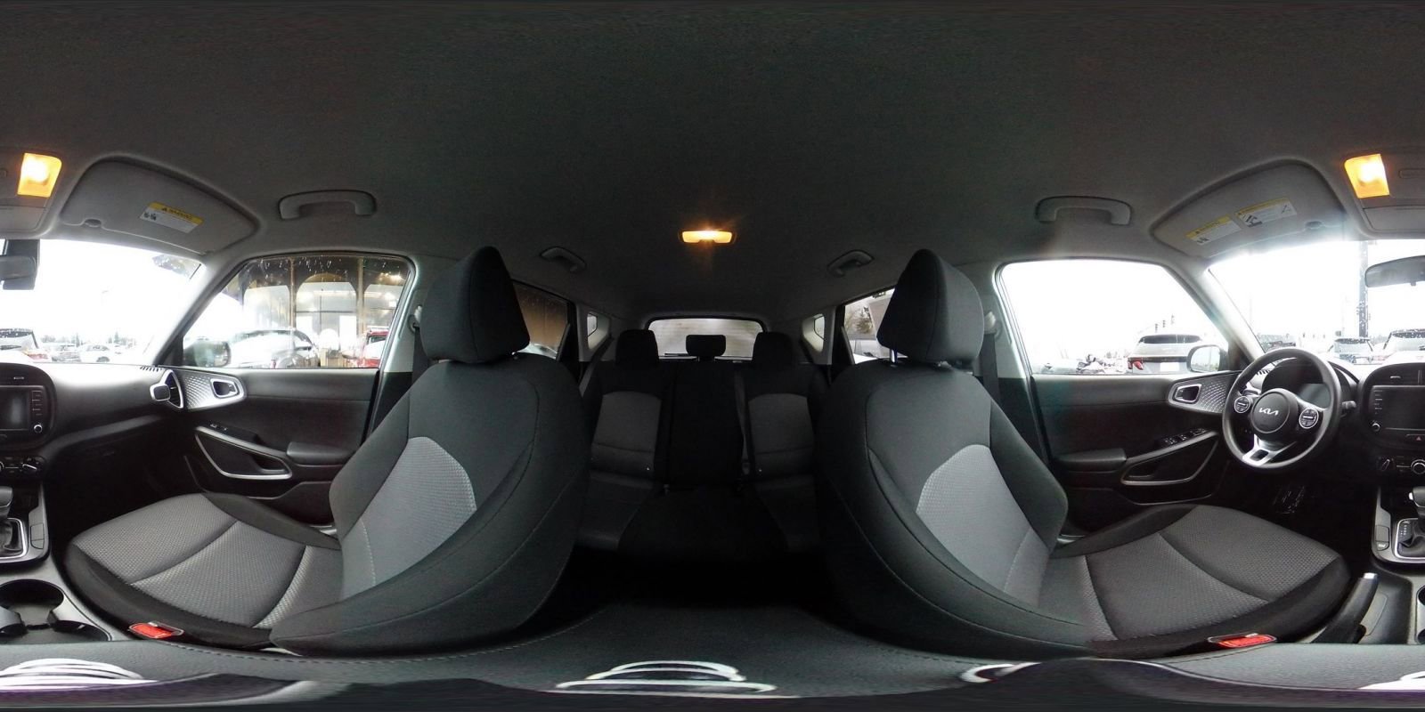 Used 2025 Kia Soul LX w/ LX Technology Package image 42