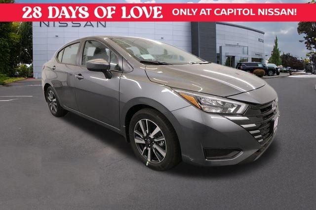 New 2025 Nissan Versa SV w/ Trunk Package