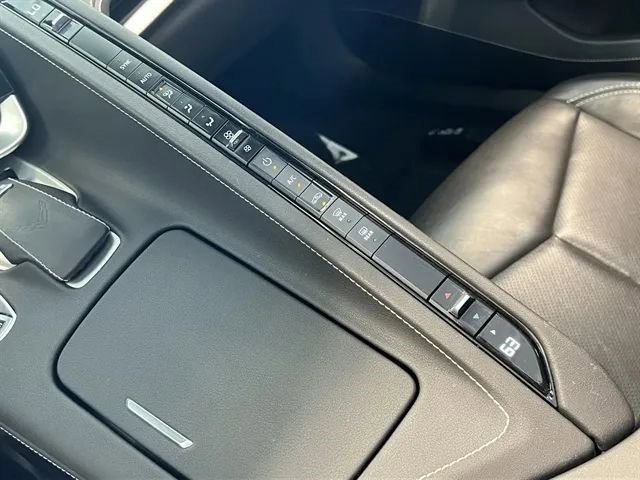 Used 2025 Chevrolet Corvette Z06 RWD image 42