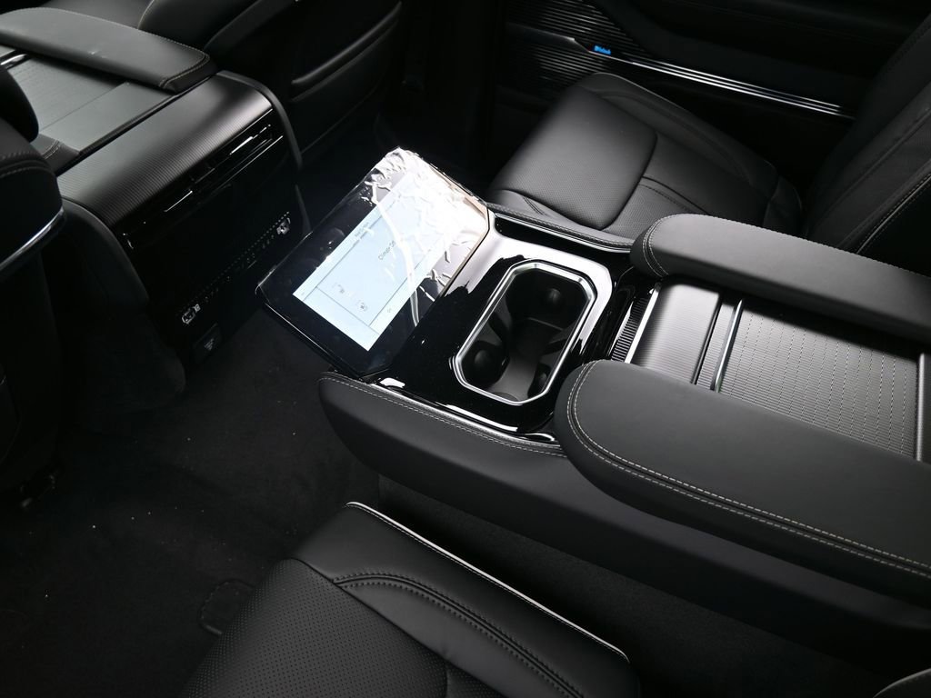 Used 2024 Jeep Grand Wagoneer L Series II w/ Quick Order Packagew 28T image 39