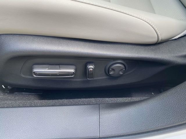 Used 2025 Honda Accord EX-L image 19